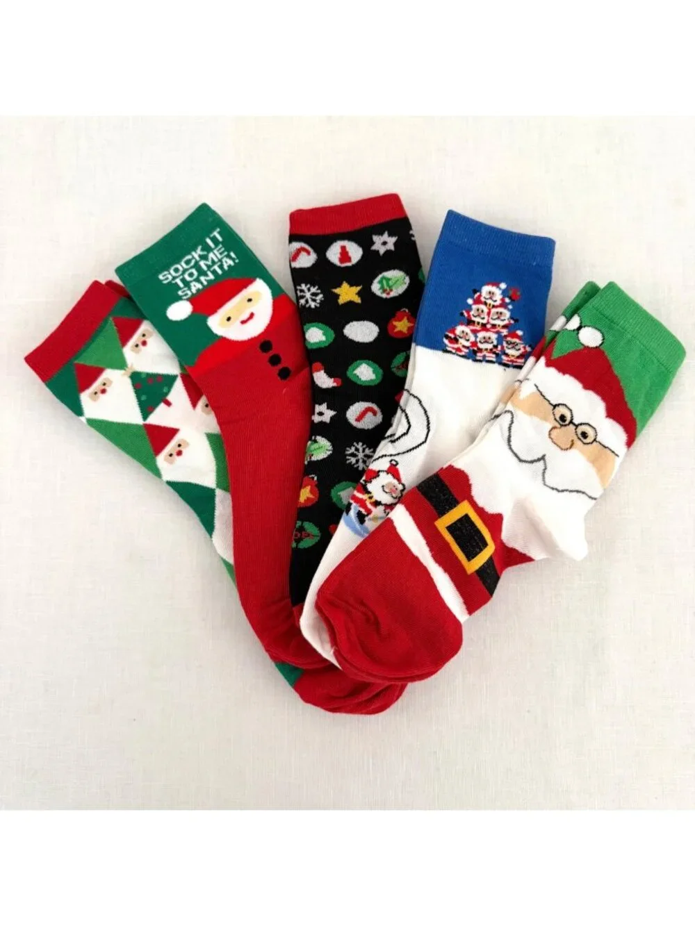 5 Pair Christmas Santa Socks Womens One Size Holiday Gift Set Celebrate